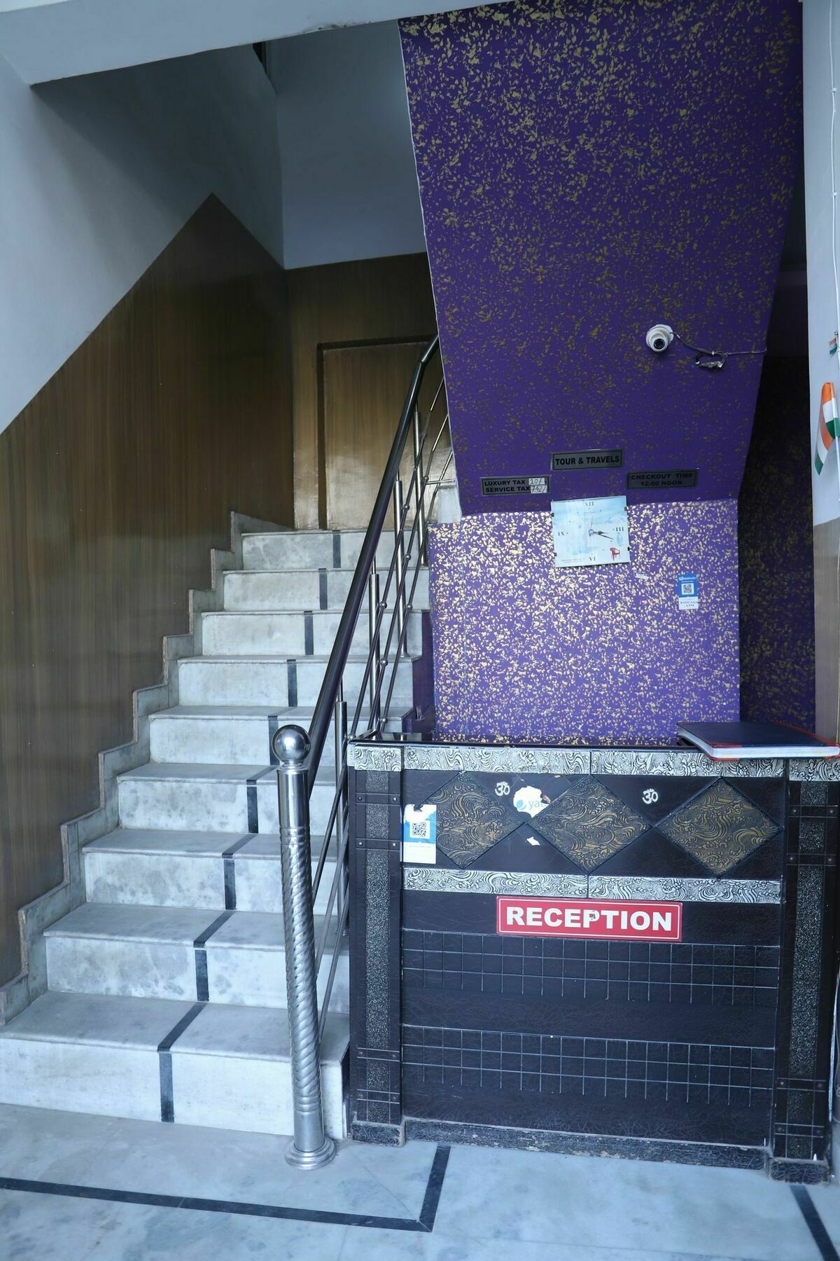 Hotel Airport Land Nueva Delhi Exterior foto